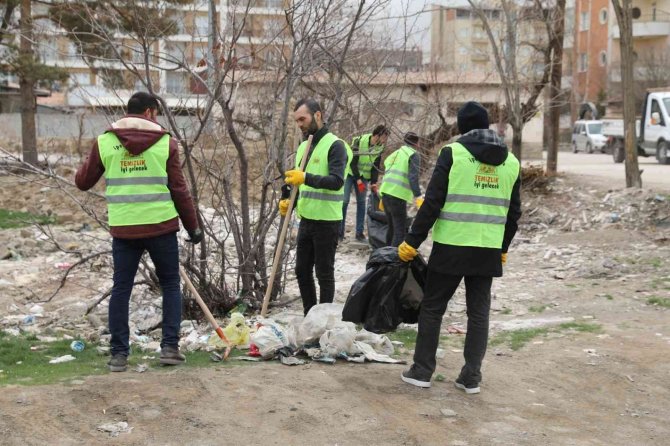 Van’da Bahar Temizlik Çalışması Başladı
