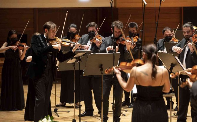 Yaşar Üniversitesi Senfoni Orkestrası’nın Bahar Konserine Yoğun İlgi