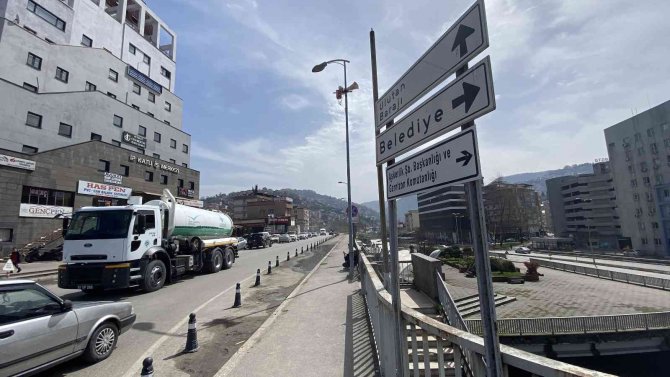 Yıkılması Planlanan 64 Yıllık Köprü Esnafına Tebligatlar Ulaştı