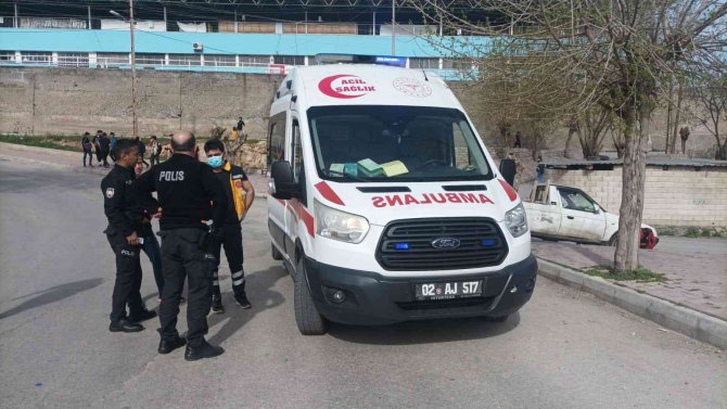 Okuldan Çıkan Öğrenci Saldırıya Uğradı: 1 Yaralı