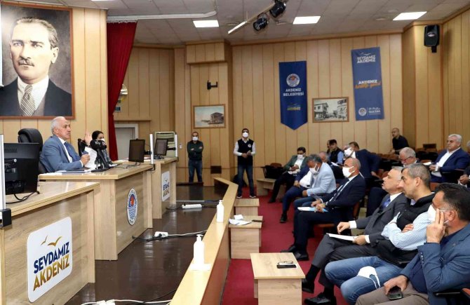 Gültak: “2023 Uluslararası Yelken Yarışlarının Adresi Çamlıbel’dir”