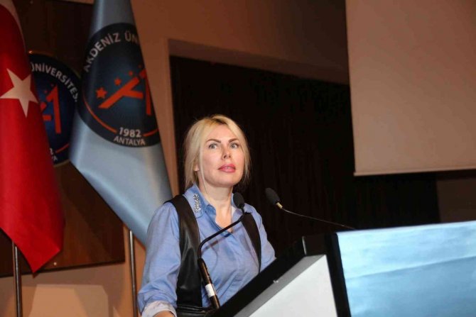 Aü’de Tıpta Uzmanlık Sınavı Bilgilendirme Toplantısı Düzenledi