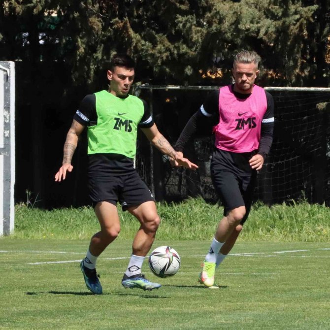 Altay, Adana Demirspor Maçının Hazırlıklarını Tamamladı