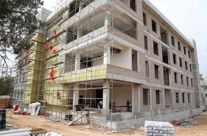 İ̇l Sağlık Müdürü Başıbüyük: “Antalya Sağlık Turizmi Açısından Tercih Edilen Bir Bölge”