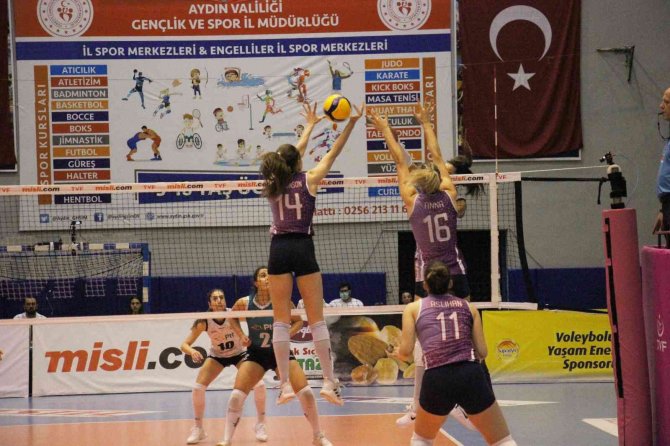 Sultanlar Ligi: Aydın Büyükşehir Belediyespor: 1 - Ptt: 3