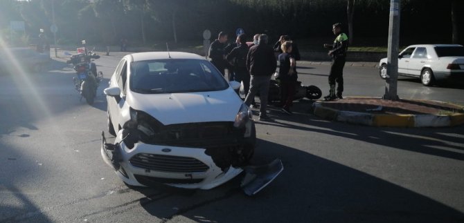 Aydın’da Motosiklet İle Otomobil Çarpıştı: 1 Yaralı