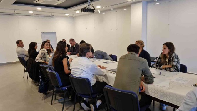 Bağımlılıkla Mücadele Çalıştayı Düzenlendi