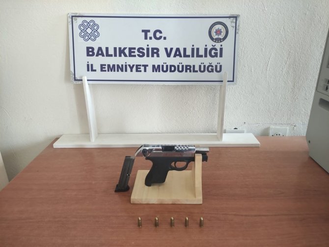 Balıkesir’de Polisten 31 Şahsa ’Huzur’ Operasyonu
