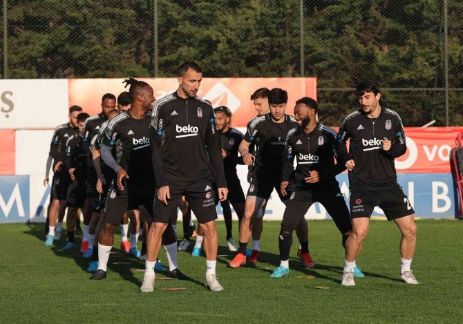 Beşiktaş, Alanyaspor Maçı Hazırlıklarını Tamamladı