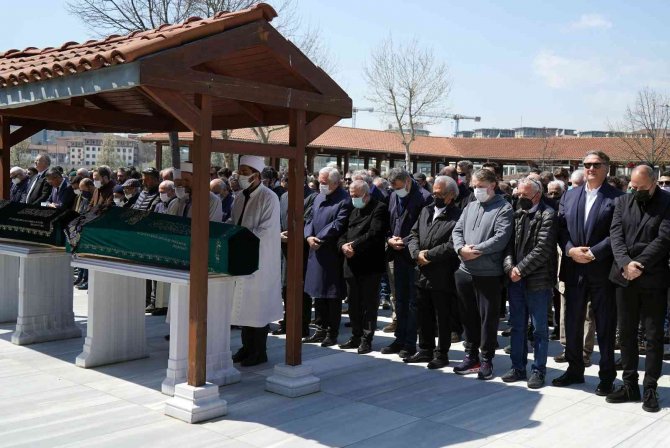 Füsun Ürkmezgil Son Yolculuğuna Uğurlandı