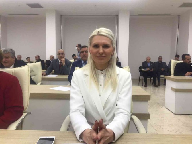 Bilecik Belediyesinin Yeni Başkan Vekili Melek Mızrak Subaşı Oldu