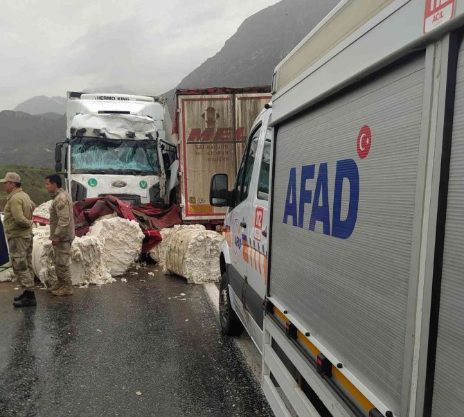 Bitlis’te Meydana Gelen Trafik Kazasında 1 Kişi Yaralandı