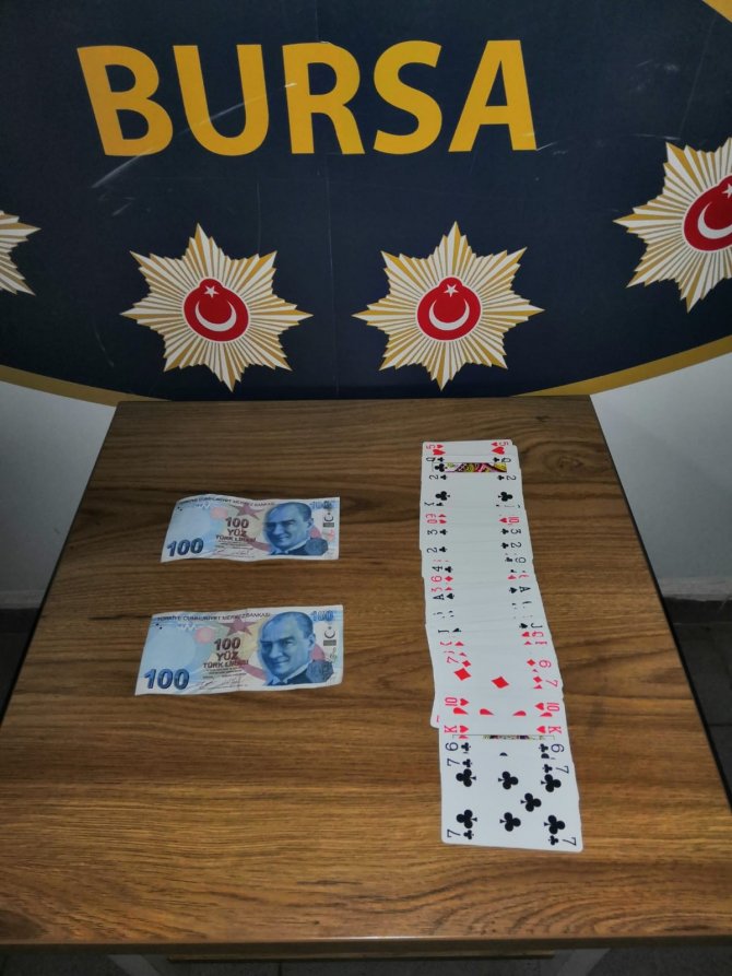 Bursa’da Aynı Gece Çifte Kumar Baskını