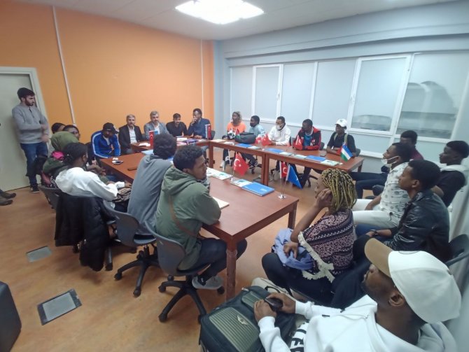 Afrikalı Öğrencilerin Sorunlarına Çözüm Üretildi