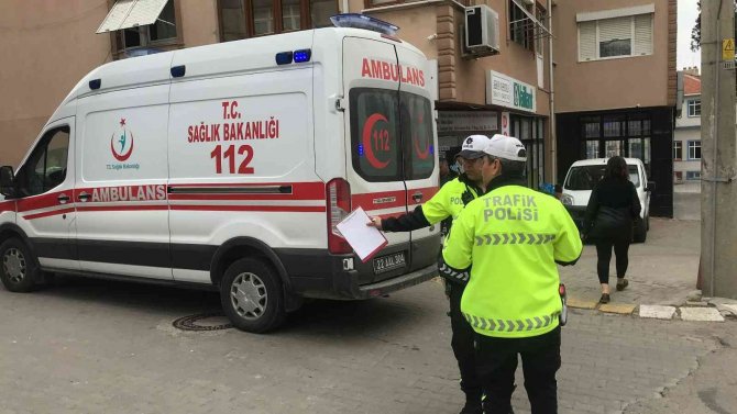 Önce Çarptı, Sonra Çarptığı Kişiye 50 Tl Attı