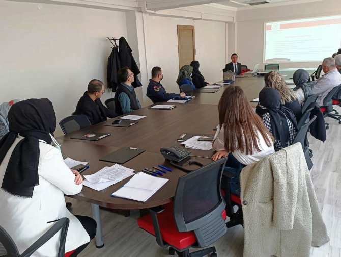 Emet’te “Bağımlılıkla Mücadele” Çalıştayı