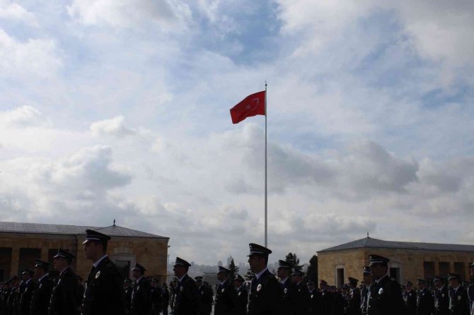 Türk Polis Teşkilatı 177’nci Yılında Ata’nın Huzurunda