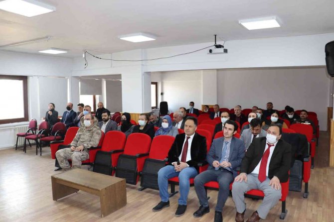 Tercan’da "Bağımlılıkla Mücadele Çalıştayı" Başladı