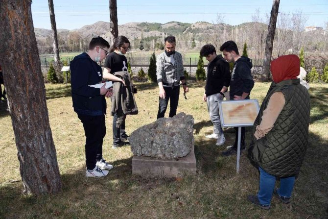 Eskişehir’de Lise Öğrencilerinden Fidanlık Gezisi