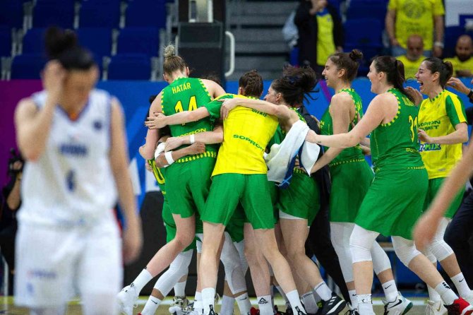 Sopron Basket Finalde
