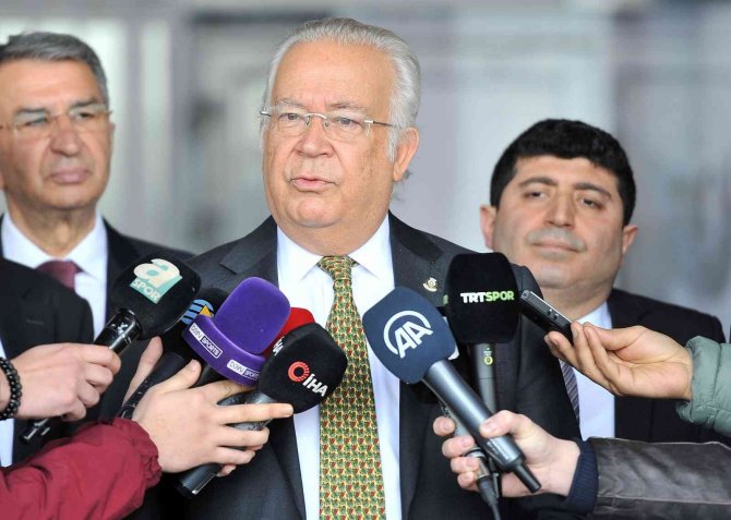Eşref Hamamcıoğlu Adaylık Başvurusunu Yaptı