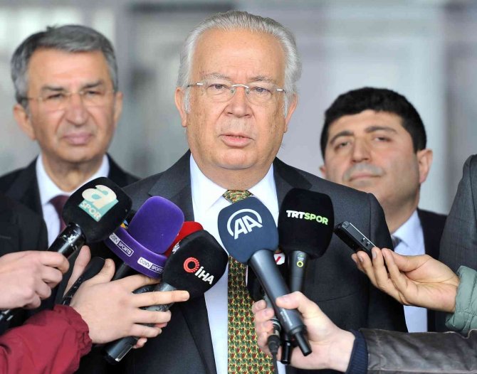 Eşref Hamamcıoğlu Adaylık Başvurusunu Yaptı