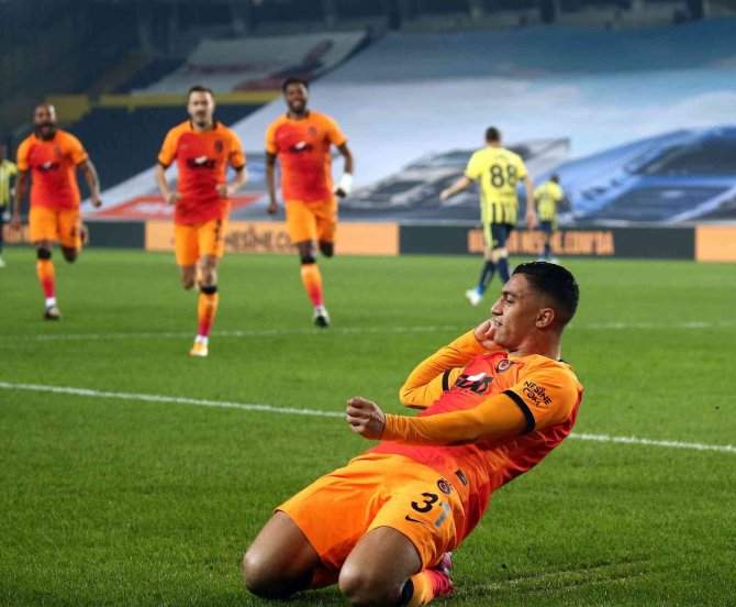 Galatasaray, 4 Maçtır Kadıköy’de Yenilmiyor