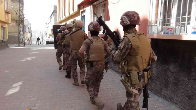 Gaziantep’te Uyuşturucu Operasyonu: 9 Gözaltı