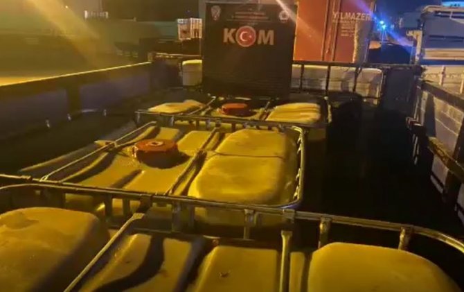 Gaziantep’te 3 Bin Litre Kaçak Akaryakıt Ele Geçirildi