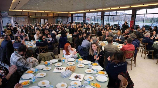 Başkan Büyükakın’dan İzcilere Destek