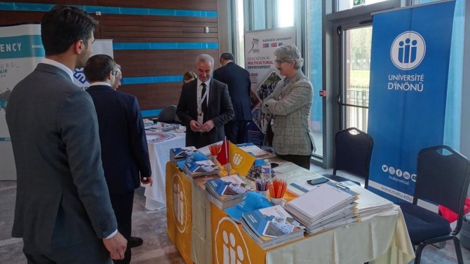 İ̇nönü Üniversitesi Fransa’da Eğitim Fuarına Katıldı