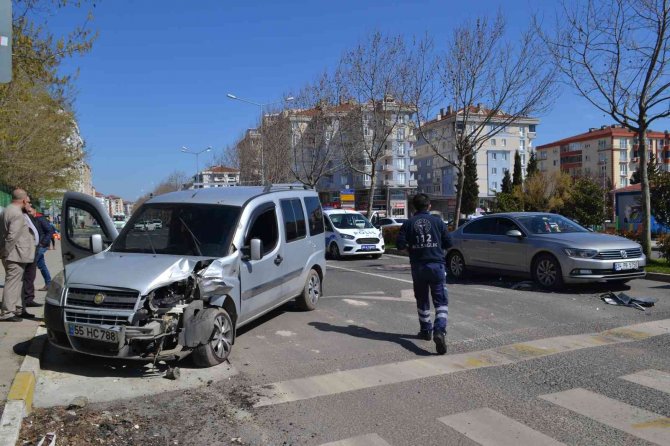 İ̇şe Geç Kalma Endişesi Talihsiz Kazayla Sonuçlandı: 1 Yaralı
