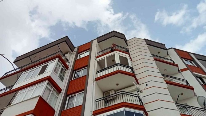 İ̇zmir’deki Korkunç Cinayetin Zanlısı Yakalandı