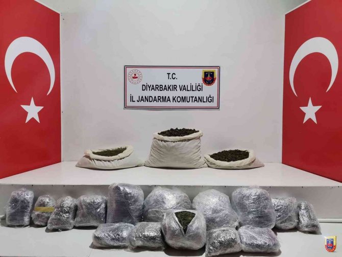 Jandarma’dan Diyarbakır’da Uyuşturucu Operasyonu
