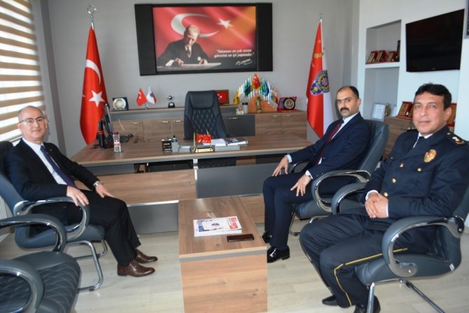 Kaymakam Yaman’dan Ayvalık Polisi’ne Ziyaret