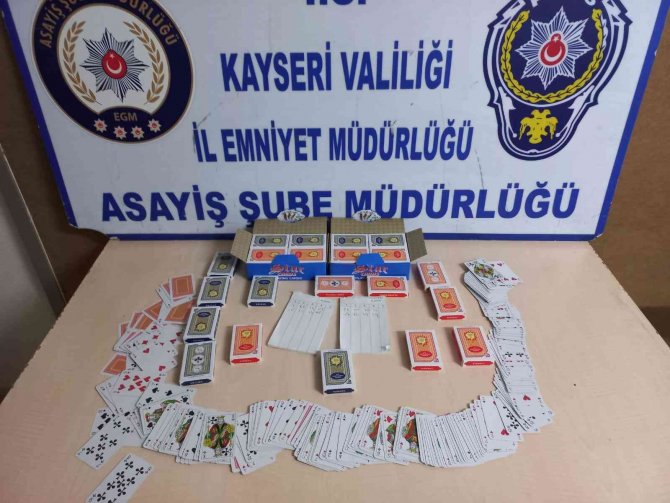 Ahlak Büro Amirliği Kumarcılara Göz Açtırmıyor
