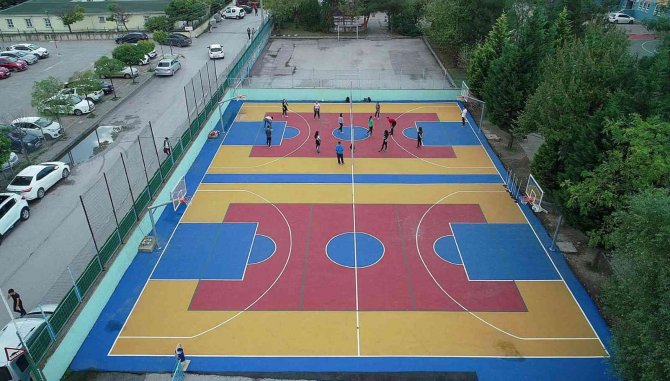 70 Okula Basketbol Sahası Yapılacak