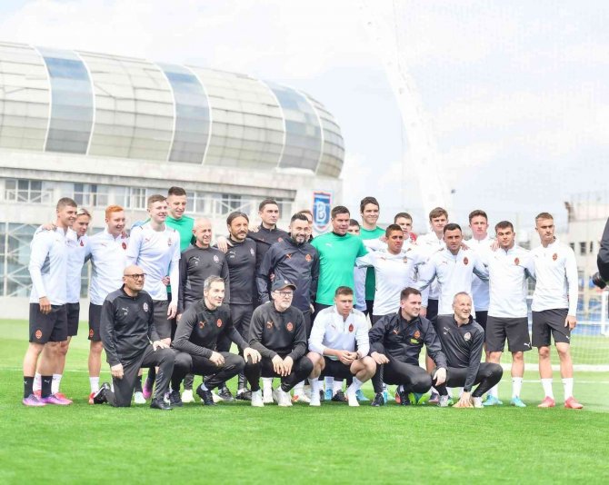 Başakşehir, Shakhtar Donetsk’e Antrenman Tesislerini Açtı