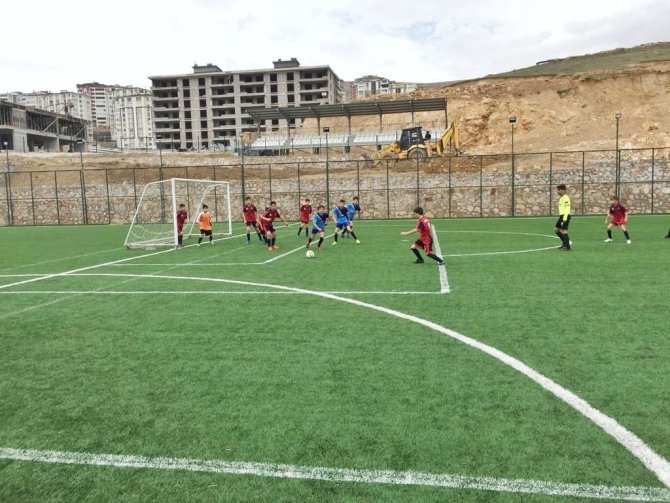 Futbol Küçükler Grup Maçları Elazığ’da Başladı