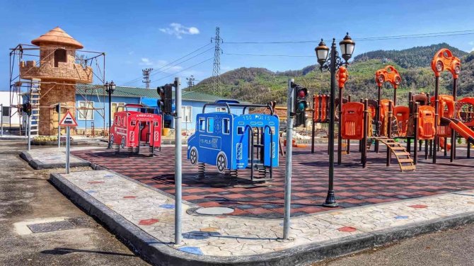 Çocuklar Bu Pistte Trafik Kurallarını Eğlenerek Öğrenecek