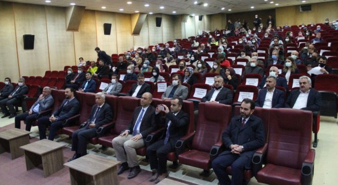 Rektör Uysal: “Bağımlı İnsan, Esir Alınmış İnsandır”