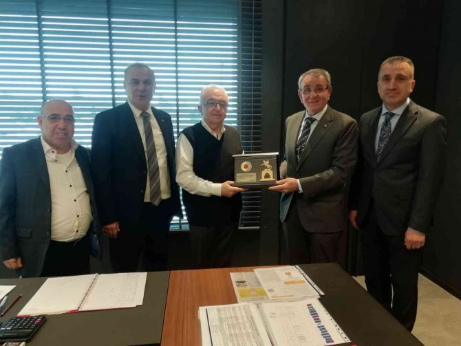 Samsun Tso’dan Başarı Plaketi