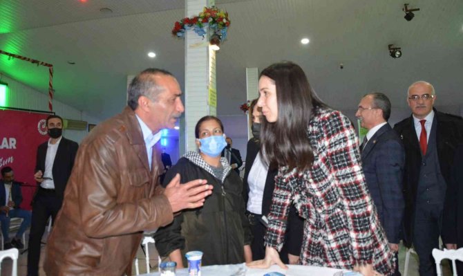 Samsun Valiliği, Roman Vatandaşları İftarda Ağırladı