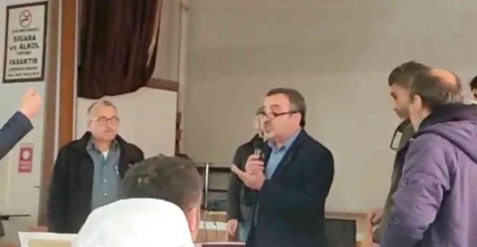 Sinop’ta Çed Toplantısında Tartışma