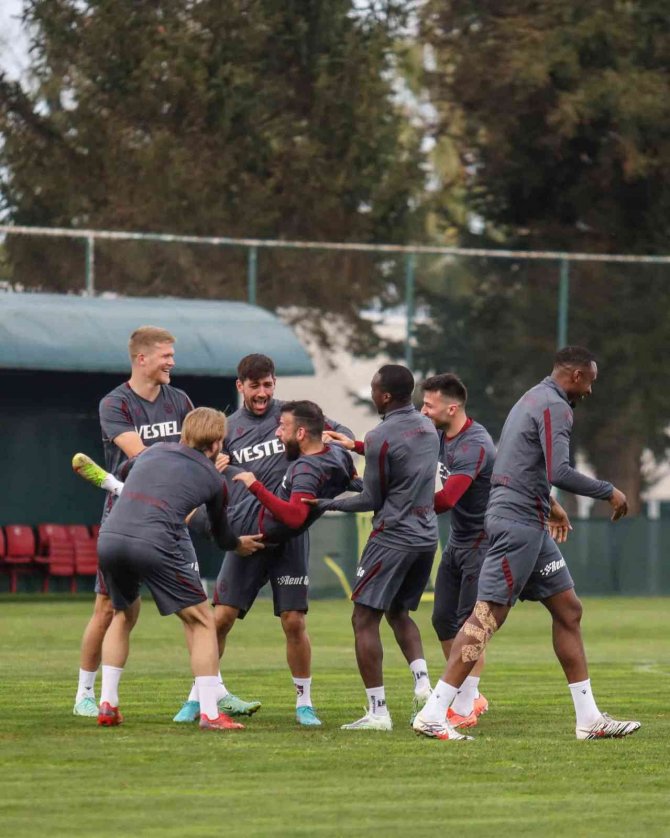 Trabzonspor, Gaziantep Fk Maçı Hazırlıklarını Tamamladı