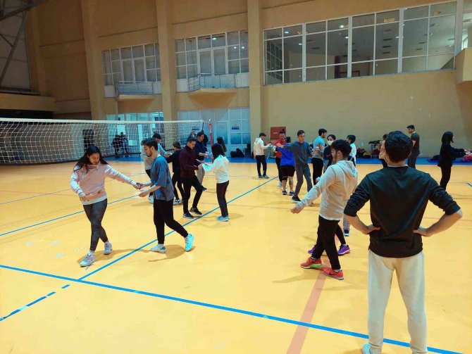 Subü Spor Bilimleri Fakültesi’nden, Spor Lisesi’ne Destek