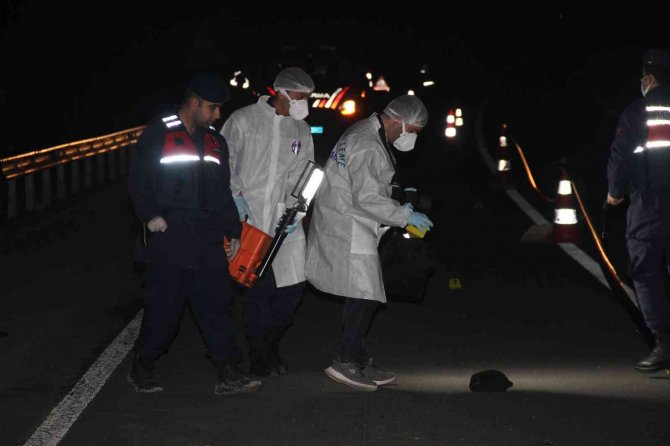 Tekirdağ’da Karayolunda Yürüyen Yayaya Tır Çarptı, Şahıs Hayatını Kaybetti