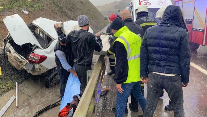 Kuzey Marmara Otoyolunda Otomobil Yoldan Çıktı: 3’ü Ağır, 4 Yaralı