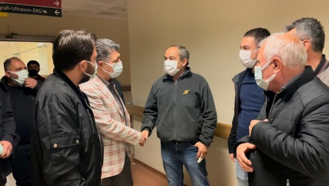 Ak Parti’li Özkan Ve Başkan Tulup’tan Kazada Yaralanan İşçilere Ziyaret