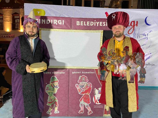 Balıkesir’in Tek Hayalisi Murat Seyman Ramazan Ayını Şenlendiriyor